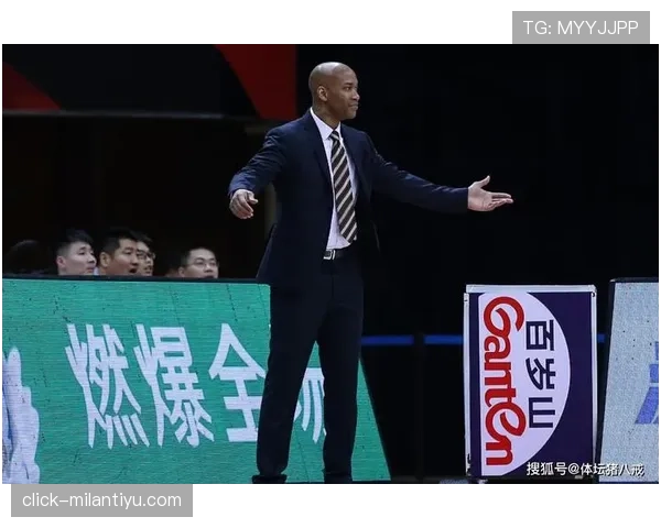 鲁莽犯规与恶意犯规判罚差异解读，裁判如何界定严格标准